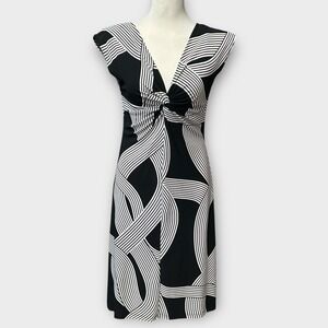 Blu Sage Sheath Dress Size 6 Black White Geometric Cap Sleeve V Neck Stretch USA